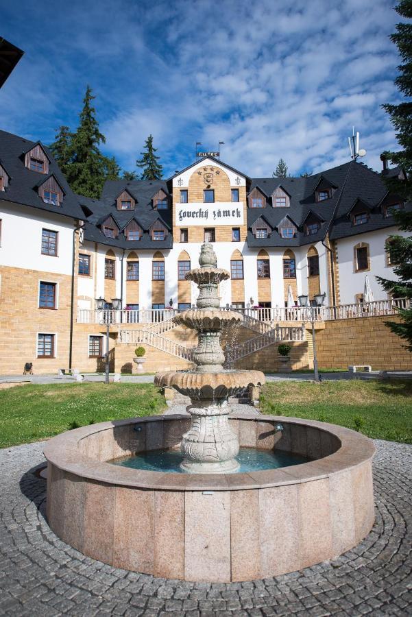 Zamek Luzec Spa & Wellness Resort Karlsbad Eksteriør billede